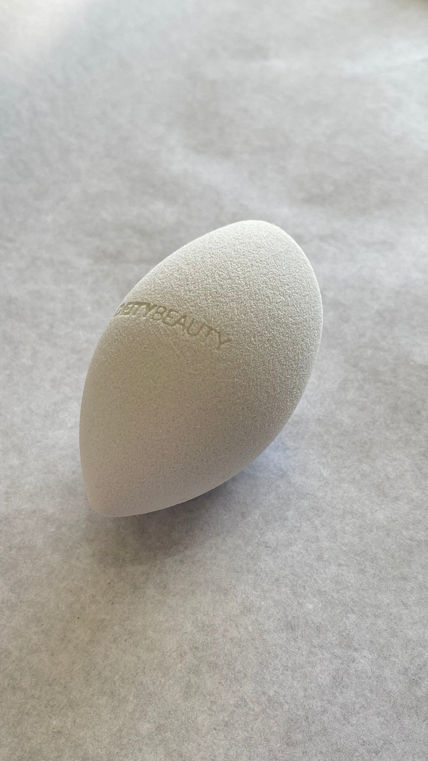 SPONGE BEAUTY BLENDER