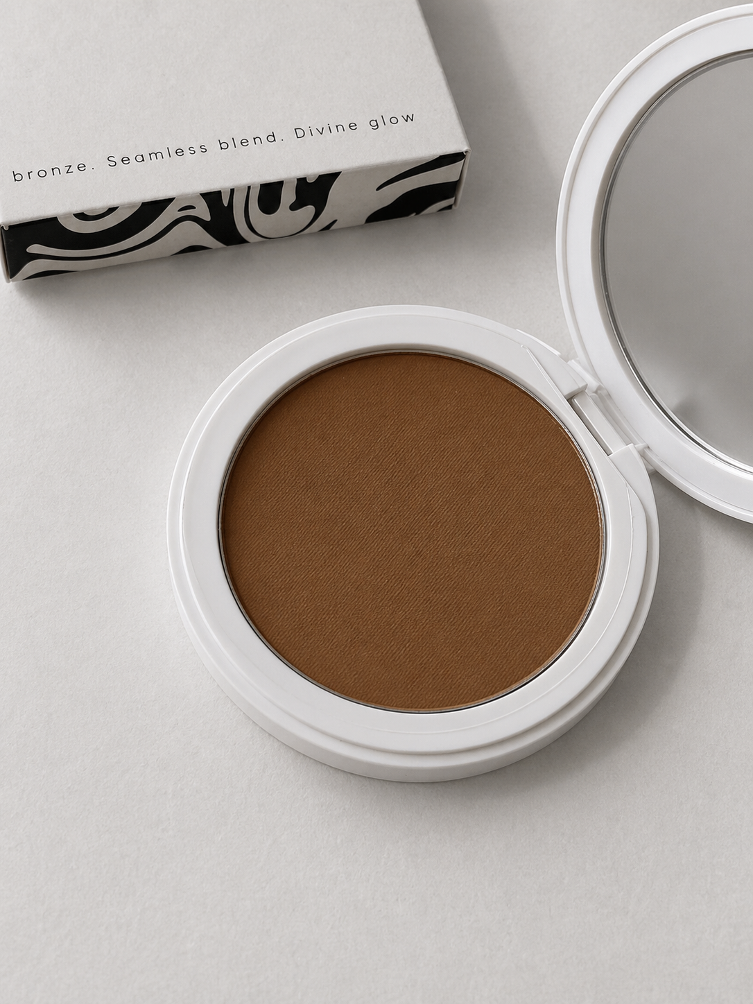 POWDER BRONZER